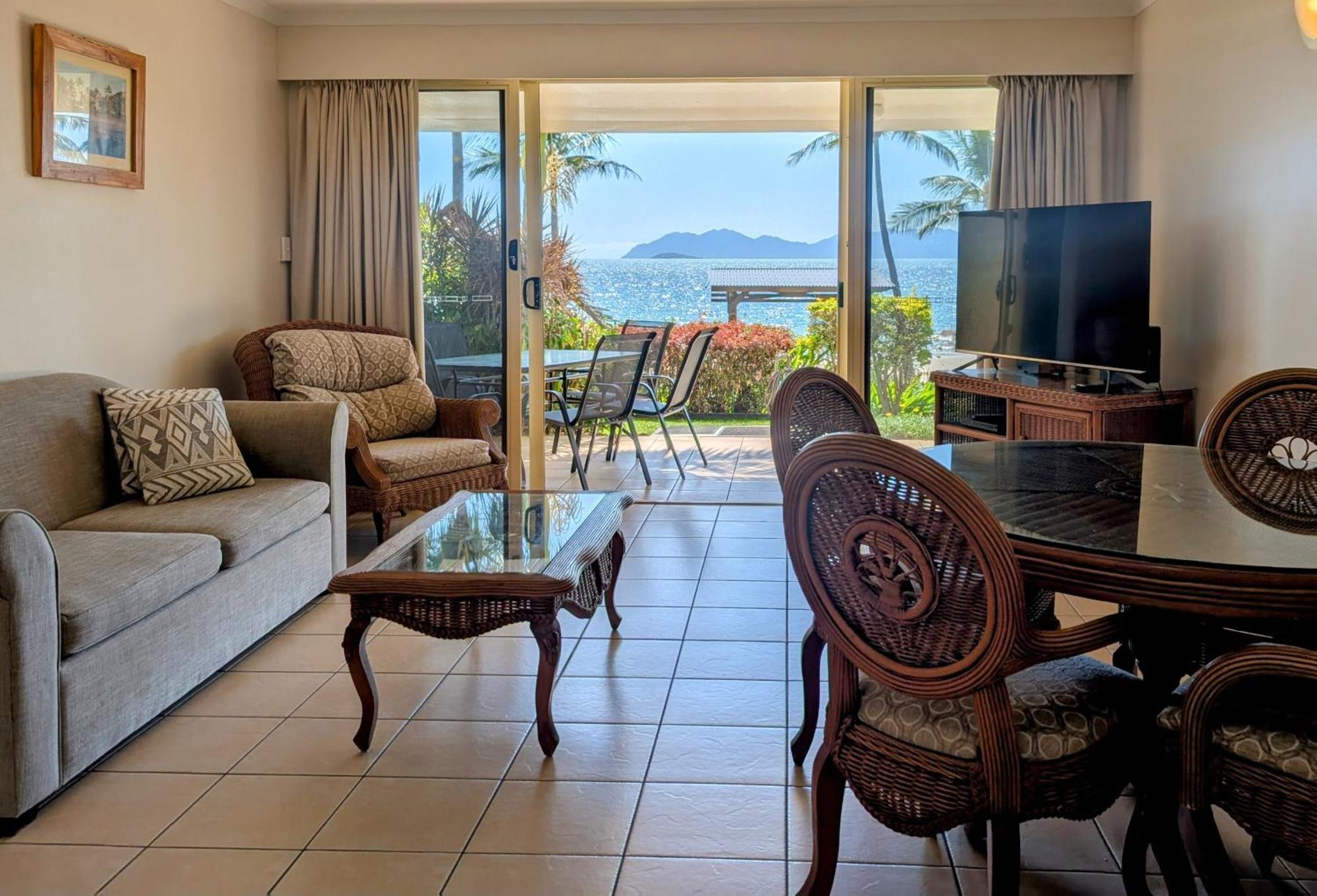 Rose Bay Resort Bowen Eksteriør bilde