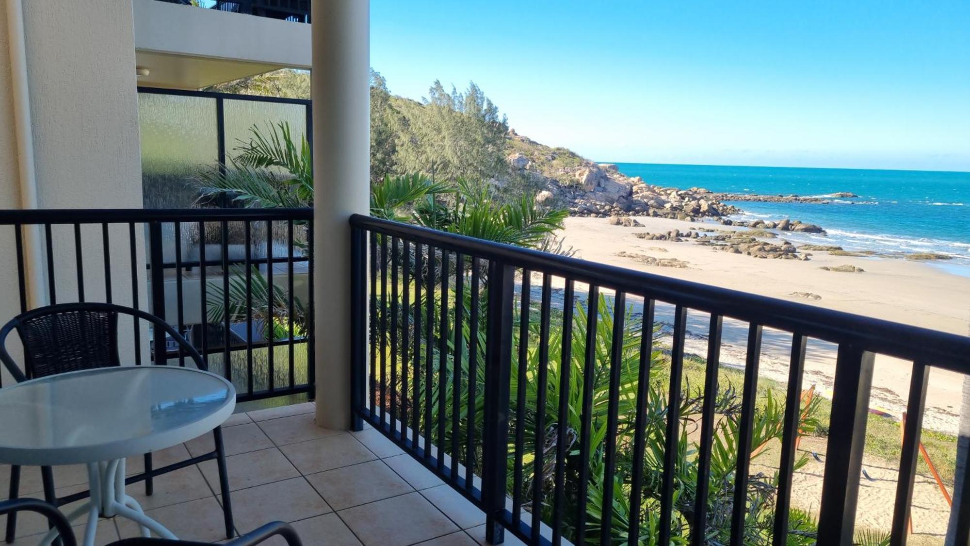 Rose Bay Resort Bowen Eksteriør bilde